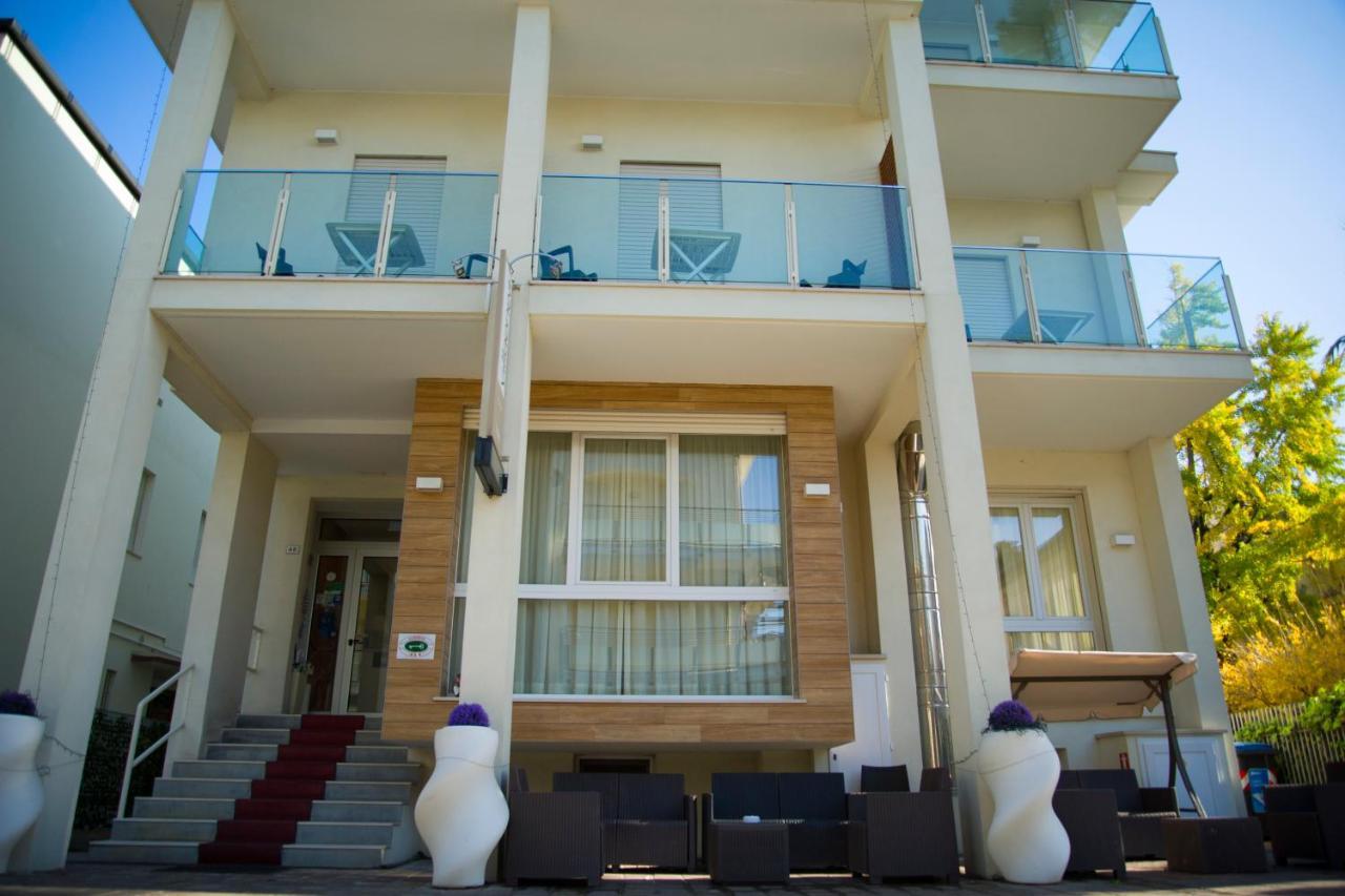 Hotel Villa Enea Cattolica Luaran gambar